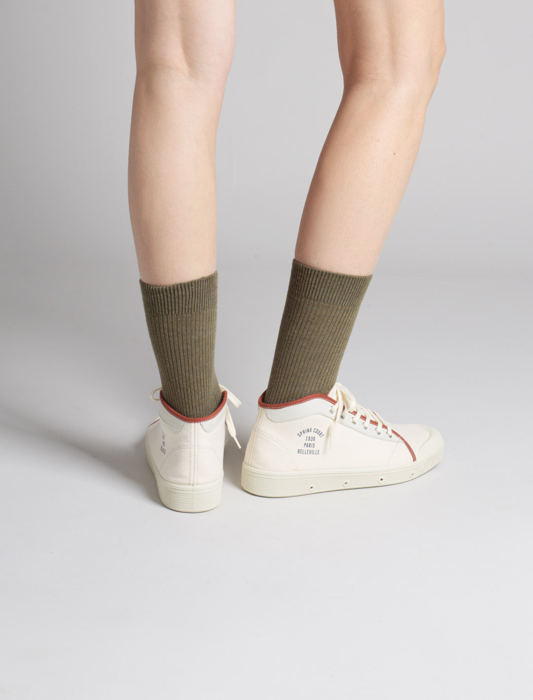 Unisex canvas sneakers | Spring Court
