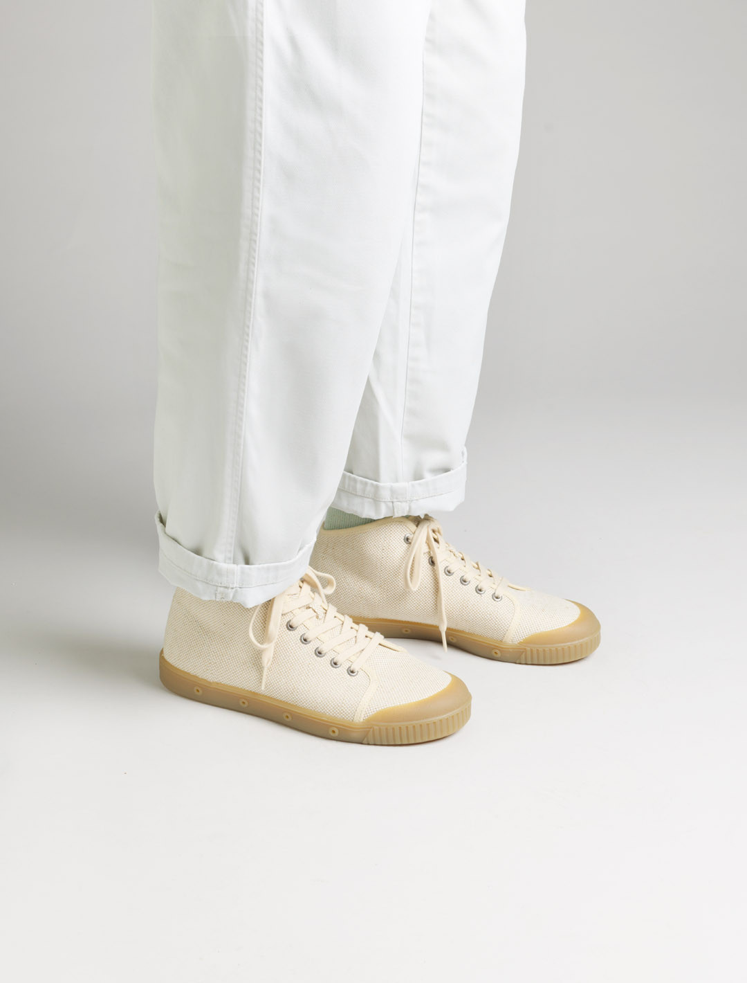 B2 Heavy Canvas Trainer | Spring Court